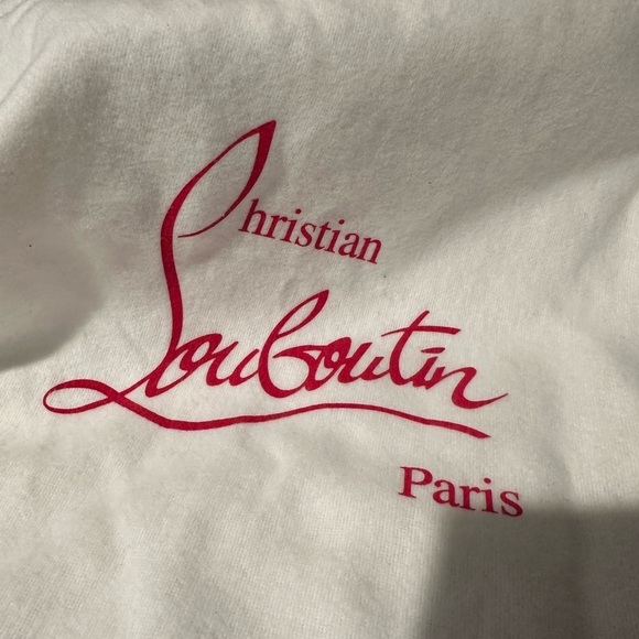 Christian Louboutin So Kate - Picture 3 of 7